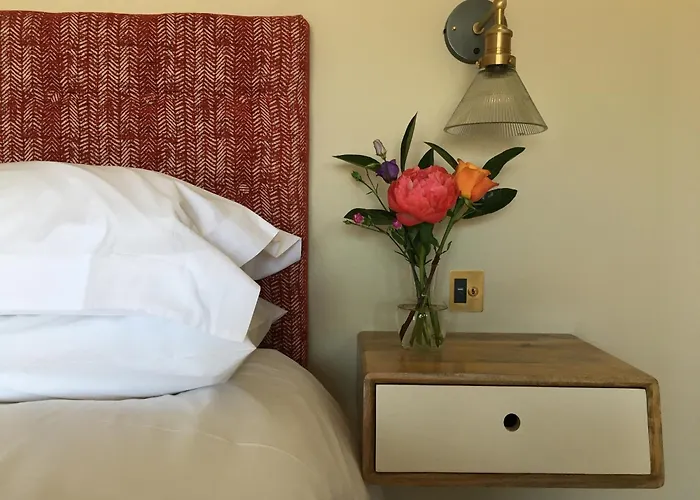 Kirkton Bay House Bed And Breakfast